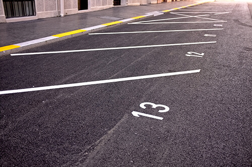 Parkplatzmarkierung im Markierungsshop.de Parkplatzmarkierung im Markierungsshop.de